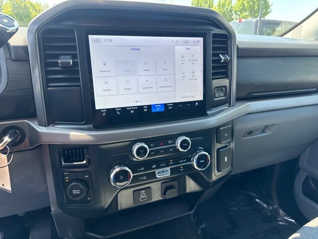 Used 2025 Ford F150 XLT w/ Equipment Group 301A Standard AWD/4WD image 16