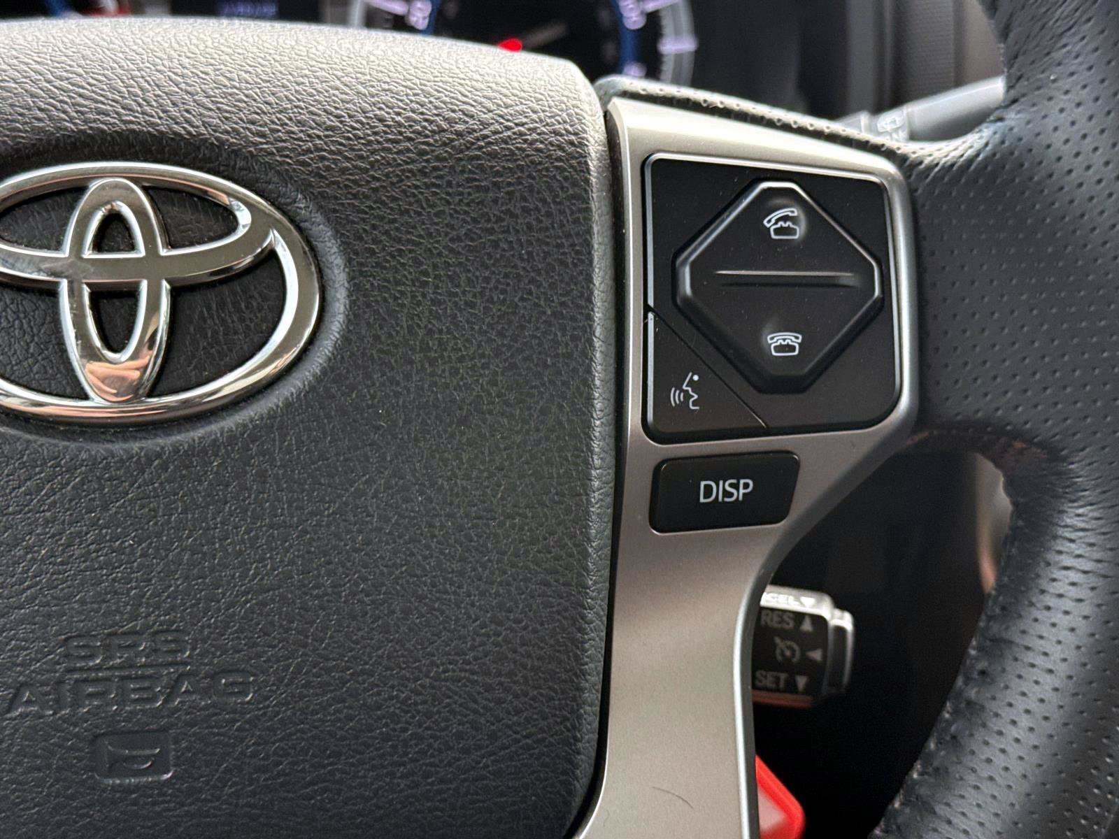 Used 2019 Toyota 4Runner SR5 AWD/4WD image 31