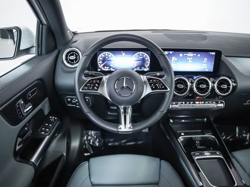 Certified 2026 Mercedes-Benz GLA 250 image 15