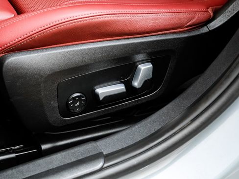 Used 2023 BMW 330i xDrive Sedan w/ M Sport Package image 35