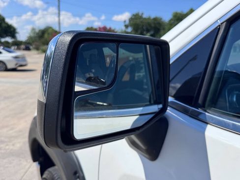 Used 2019 GMC Sierra 1500 SLT w/ SLT Premium Package AWD/4WD image 11