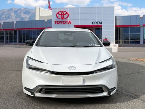 New 2026 Toyota Prius Plug-In Hybrid image 2
