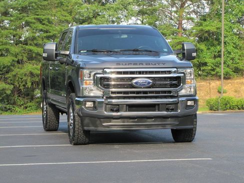 Used 2022 Ford F250 Lariat w/ Lariat Value Package AWD/4WD image 9