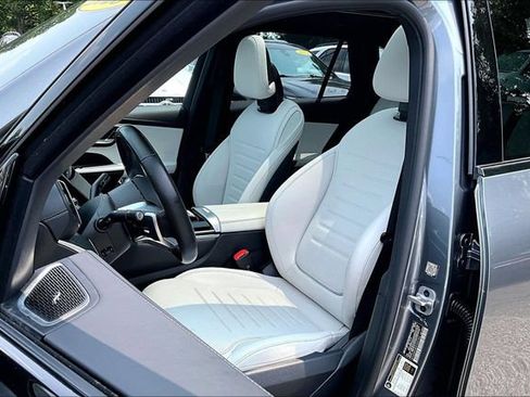 Certified 2023 Mercedes-Benz GLC 300 4MATIC image 6
