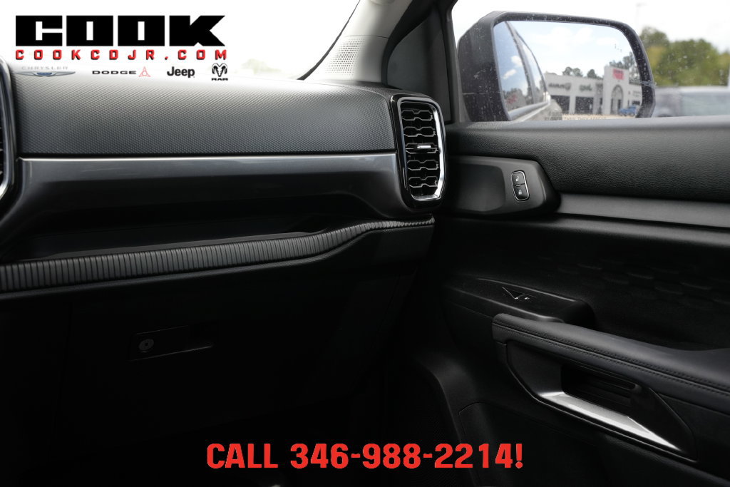 Used 2025 Ford Ranger XLT w/ Equipment Group 301A High AWD/4WD image 7