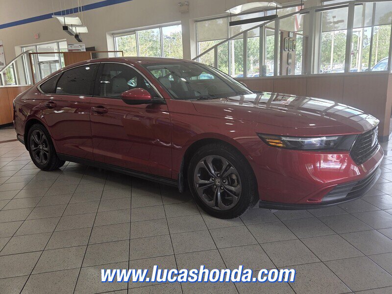 Used 2023 Honda Accord EX image 3