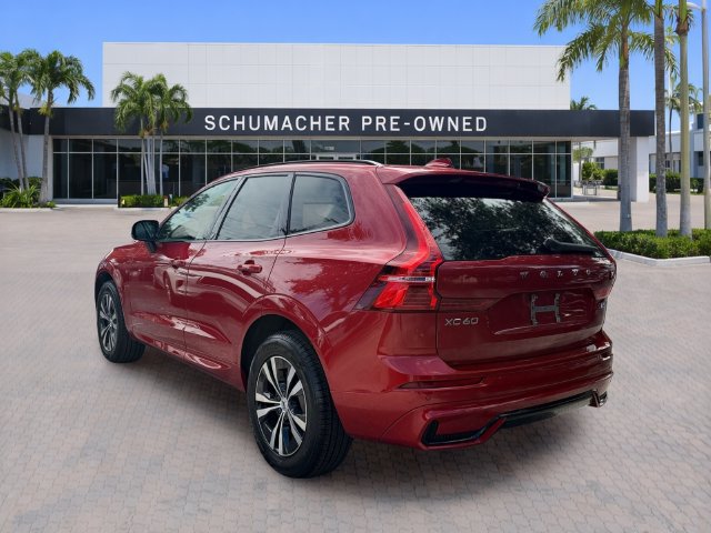 Used 2024 Volvo XC60 B5 Core AWD/4WD image 5