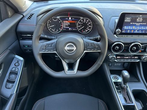 New 2025 Nissan Sentra SR image 11