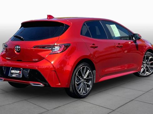 Used 2019 Toyota Corolla XSE FWD image 12