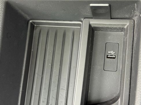 Used 2018 BMW 340i Sedan image 31