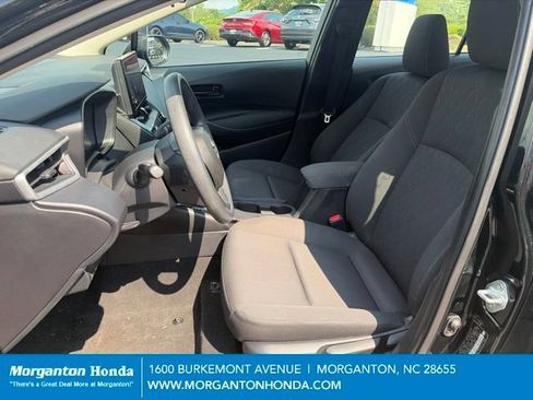 Used 2024 Toyota Corolla LE FWD image 12
