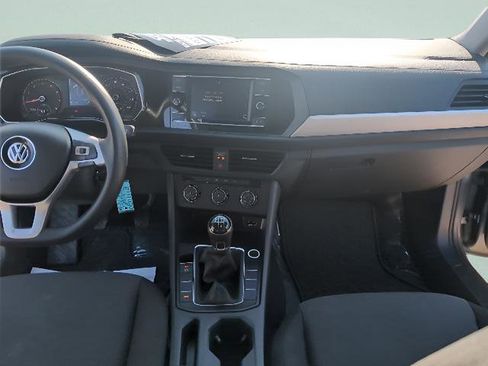 Used 2019 Volkswagen Jetta S image 22