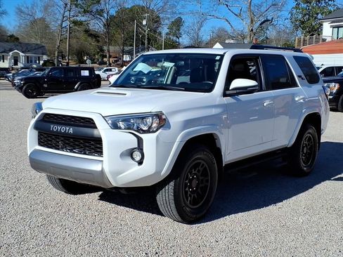 Used 2019 Toyota 4Runner TRD Off-Road Premium image 3