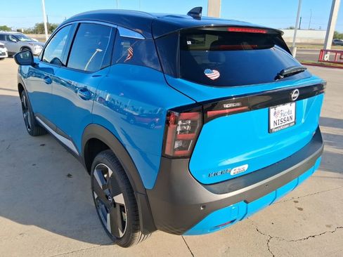 New 2026 Nissan Kicks SR image 4