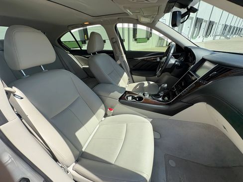 Used 2018 INFINITI Q50 Luxe w/ Essential Package (2.0T Luxe) RWD image 37