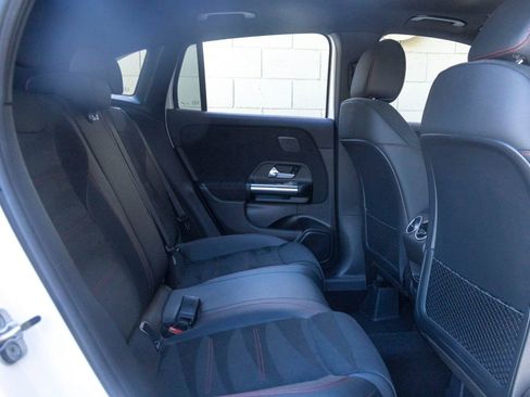 Used 2026 Mercedes-Benz GLA 250 image 24