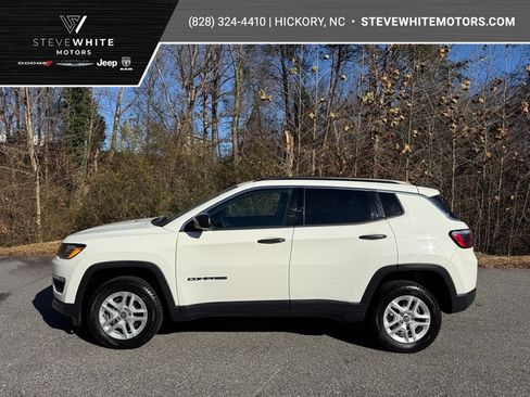 Used 2021 Jeep Compass Sport w/ Cold Weather Group image 1