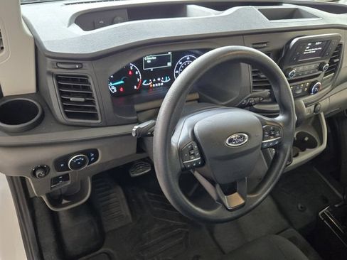 Used 2025 Ford Transit 250 Low Roof w/ Exterior Upgrade Package RWD image 29