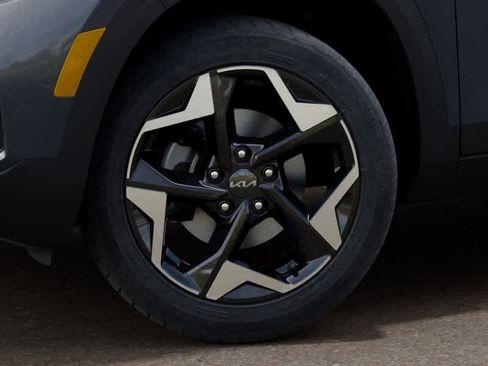 New 2026 Kia Seltos EX image 9