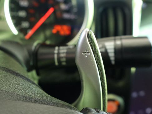 Used 2012 Nissan 370Z Coupe image 26