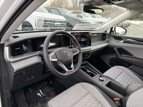 New 2026 Volkswagen Tiguan S AWD/4WD image 7