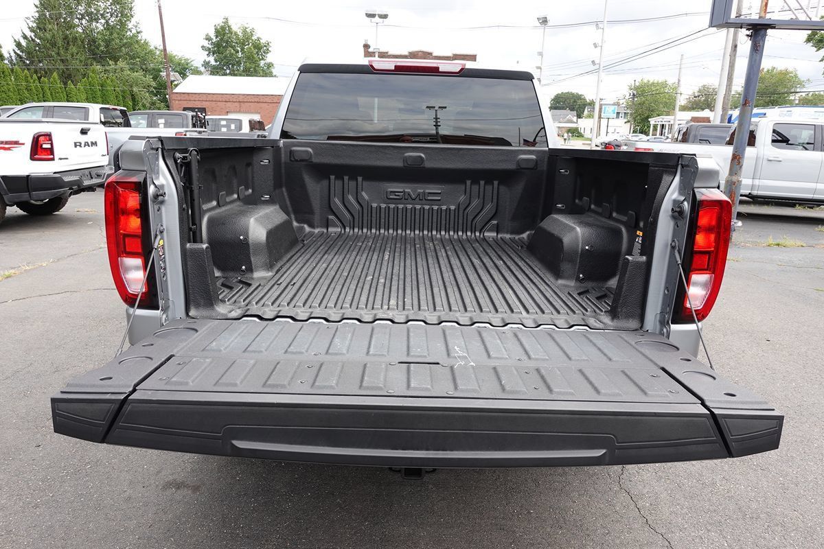 Used 2025 GMC Sierra 1500 Elevation AWD/4WD image 27