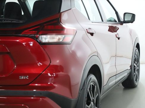Certified 2023 Nissan Kicks SR FWD image 46