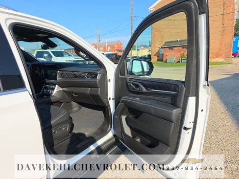 Used 2021 GMC Yukon XL Denali image 40