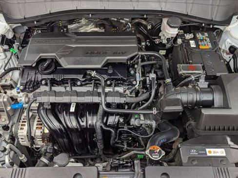 Used 2025 Hyundai Kona SEL FWD image 30