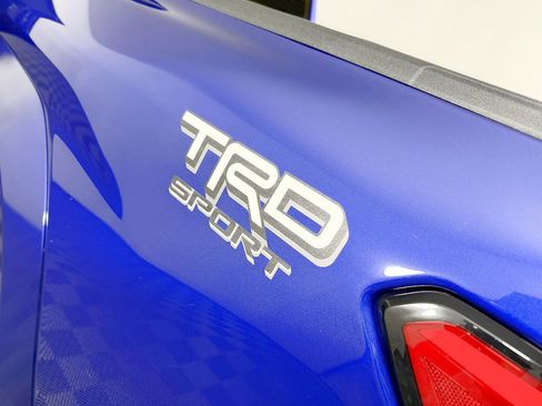 Used 2024 Toyota Tacoma TRD Sport AWD/4WD image 66