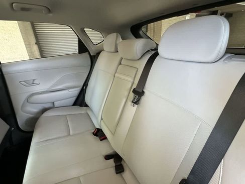 Used 2024 Hyundai Kona SEL image 22