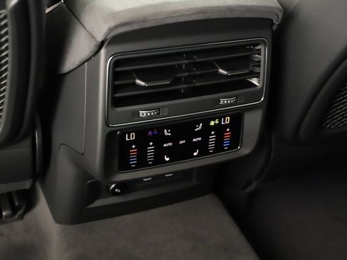 New 2026 Audi RS Q8 performance AWD/4WD image 21