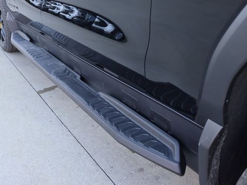 New 2026 GMC Sierra EV Elevation w/ Premium Package image 10