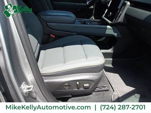 Used 2024 GMC Acadia AT4 AWD/4WD image 11
