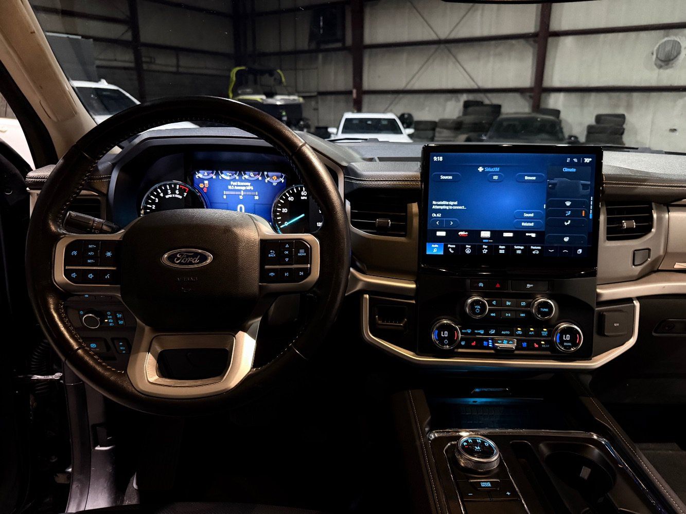 Used 2024 Ford Expedition XLT RWD image 29