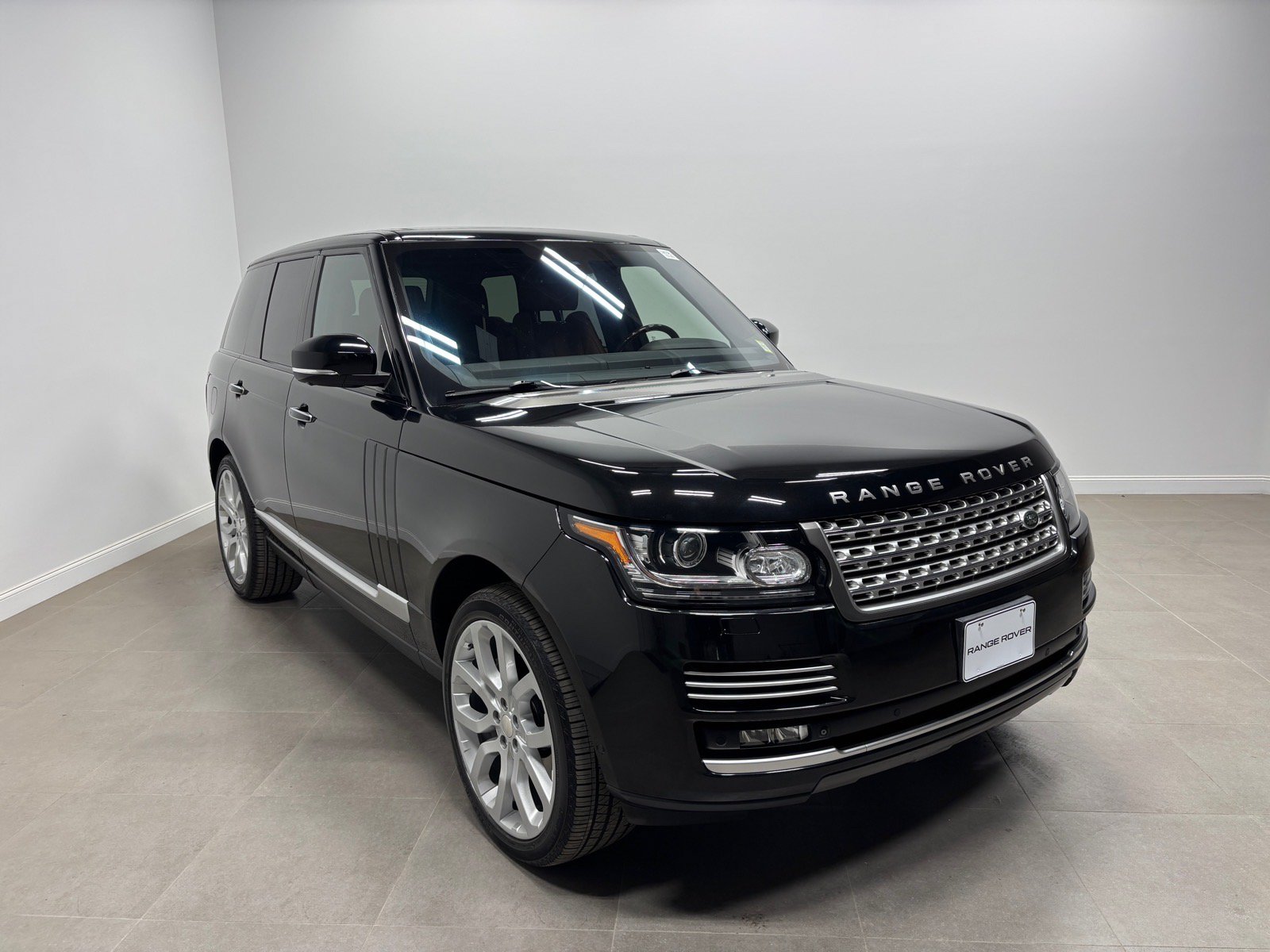 Used 2015 Land Rover Range Rover Autobiography AWD/4WD image 4