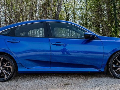 Used 2020 Honda Civic Sport image 6