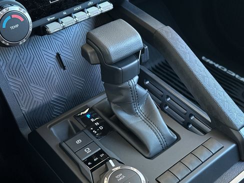 New 2026 Toyota Tacoma SR5 AWD/4WD image 21
