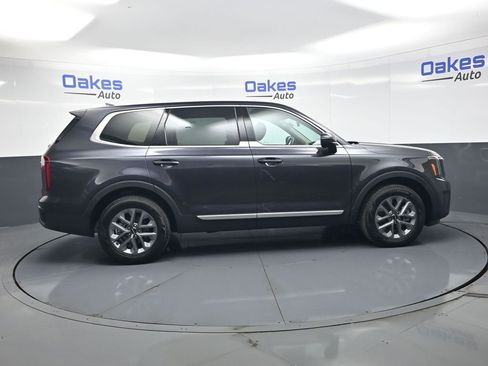 New 2025 Kia Telluride LX FWD image 9