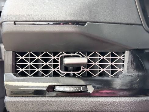 Used 2025 Honda Accord Sport image 31