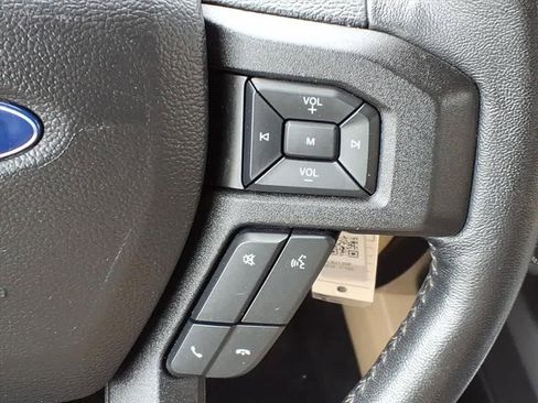 Used 2018 Ford F150 XLT w/ Equipment Group 302A Luxury image 19