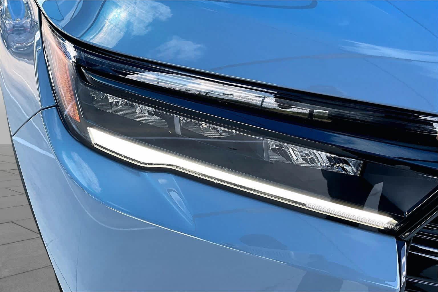 New 2026 Honda Pilot Black Edition image 13