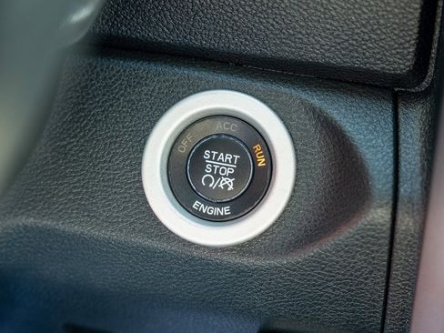 Used 2015 RAM 3500 Laramie Longhorn image 31