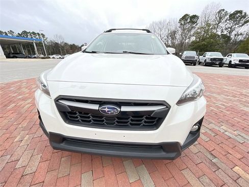 Used 2019 Subaru Crosstrek 2.0i Premium image 3