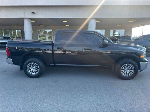 Used 2009 Dodge Ram 1500 Truck SLT w/ Chrome Accents Group AWD/4WD image 4