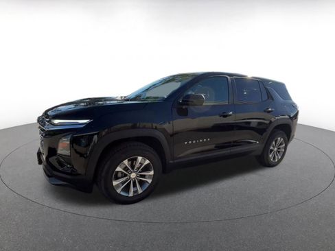 Used 2025 Chevrolet Equinox LT image 8