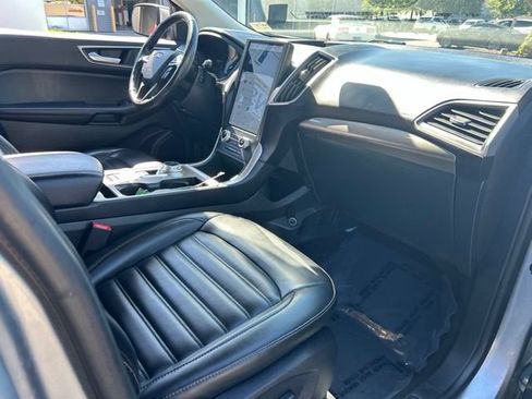 Used 2024 Ford Edge SEL AWD/4WD image 10