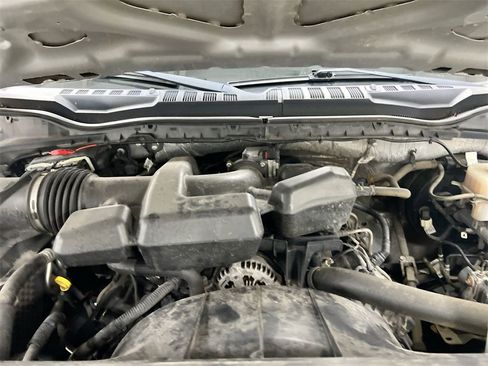 Used 2019 Ford F250 XLT w/ XLT Value Package image 24