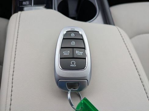 Certified 2023 Hyundai Sonata SEL w/ Convenience Package FWD image 31