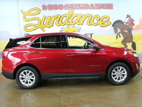 Used 2020 Chevrolet Equinox LT AWD/4WD image 1